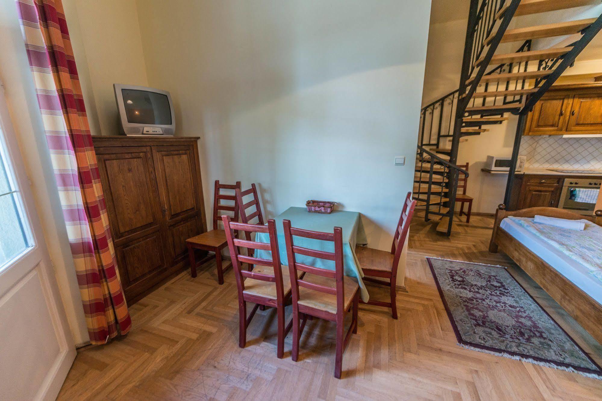 Apartment House Pater Шиофок Экстерьер фото