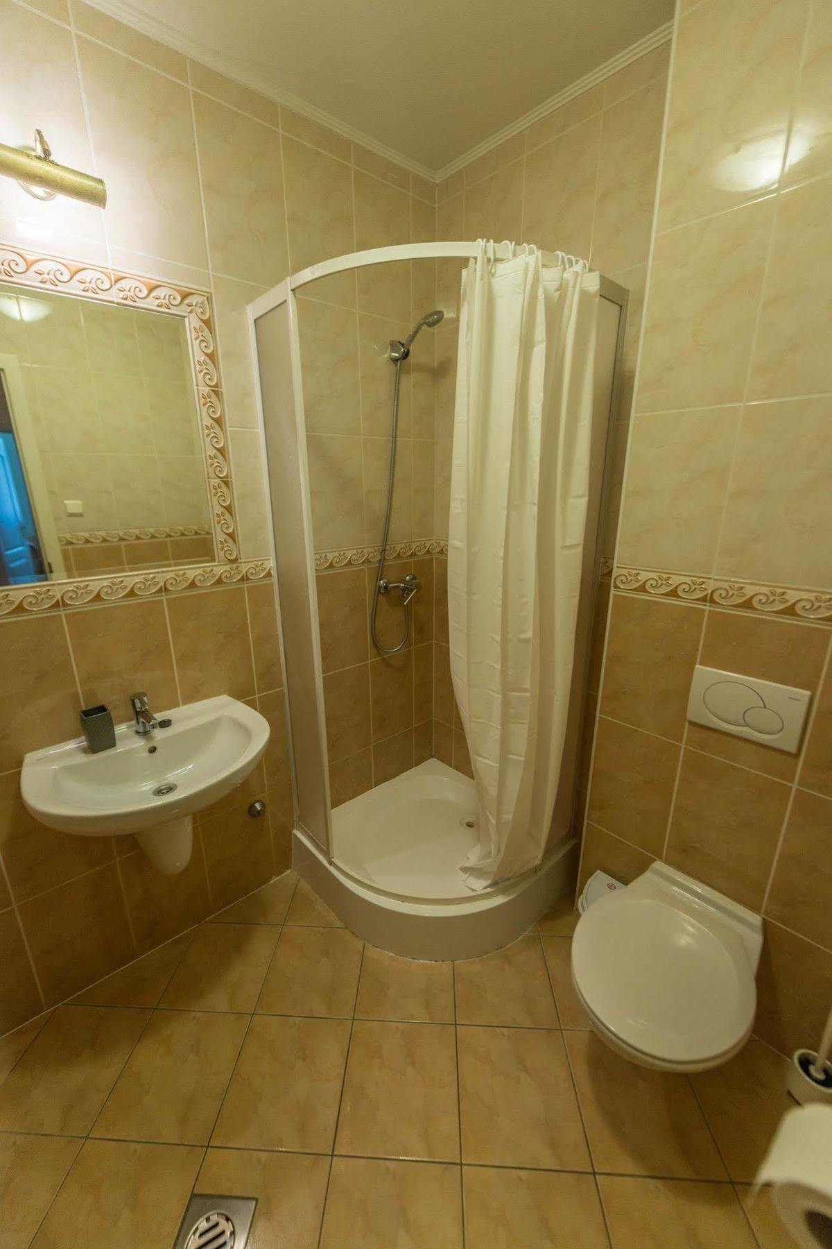 Apartment House Pater Шиофок Экстерьер фото